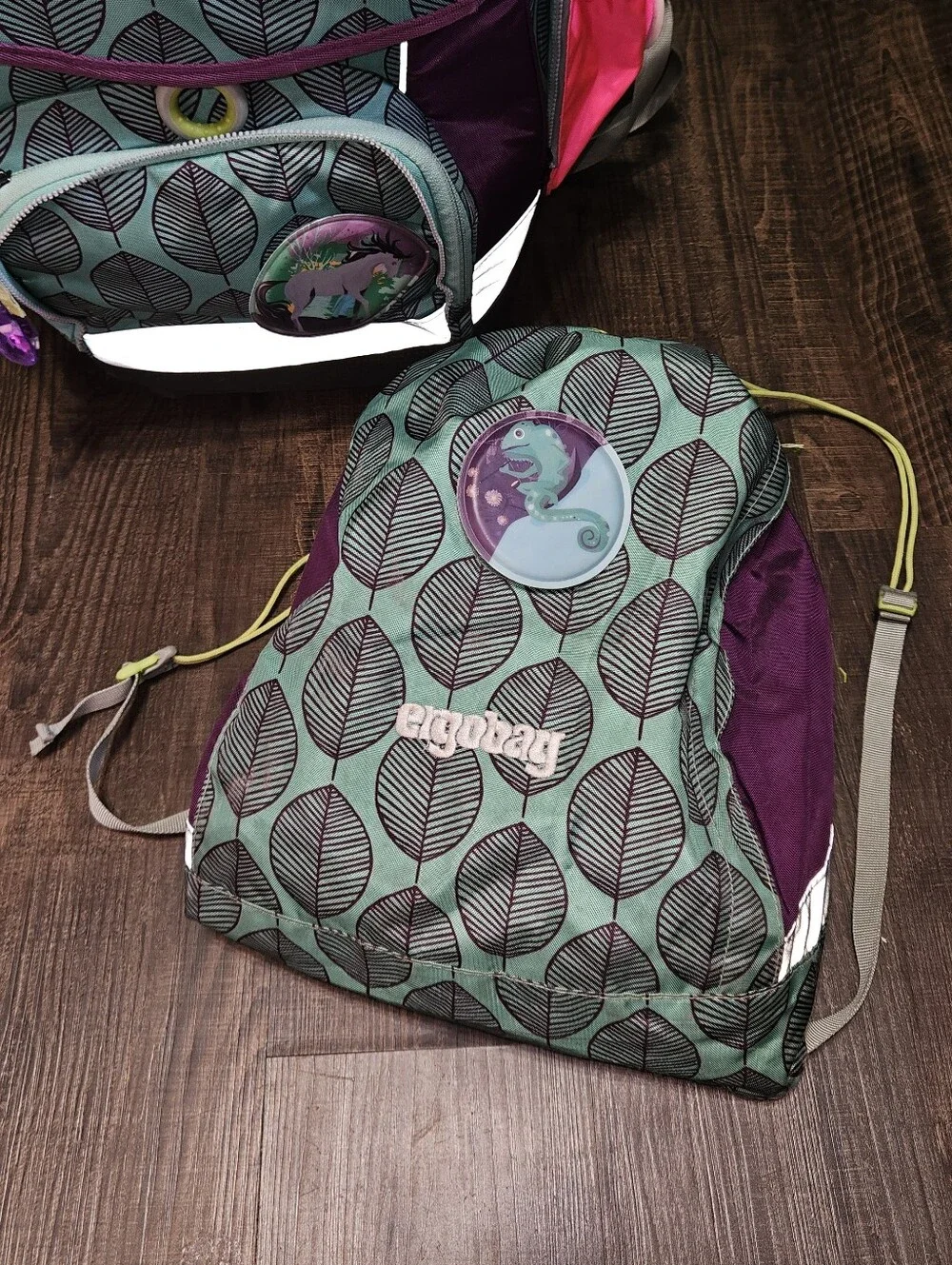 Ergobag Prime Rucksack Backpack Wonbearland With Matching Drawstring Bag
